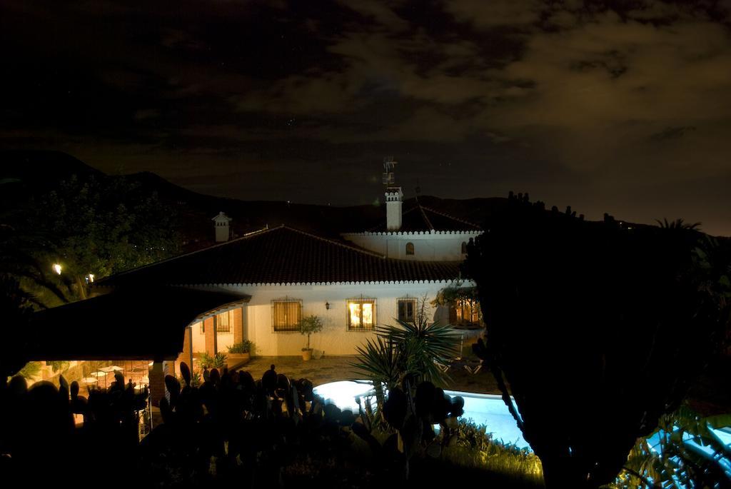 Hôtel Cortijo La Luna à Almuñécar Extérieur photo